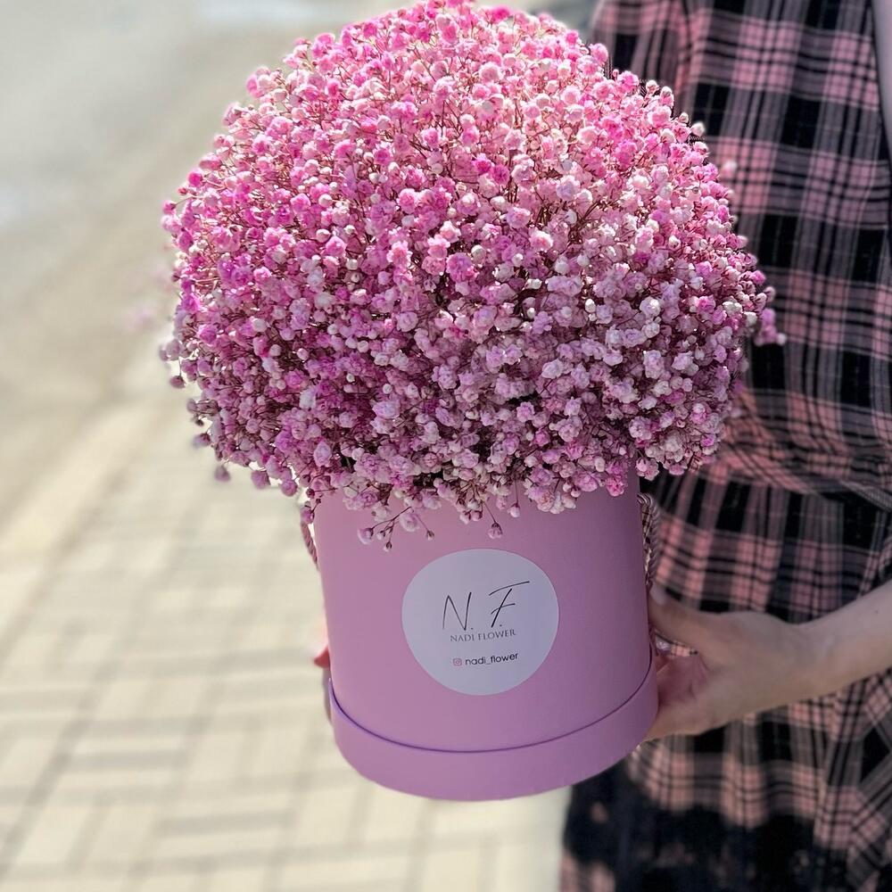 Коробочка с гипсофилой, цвет на момент заказа