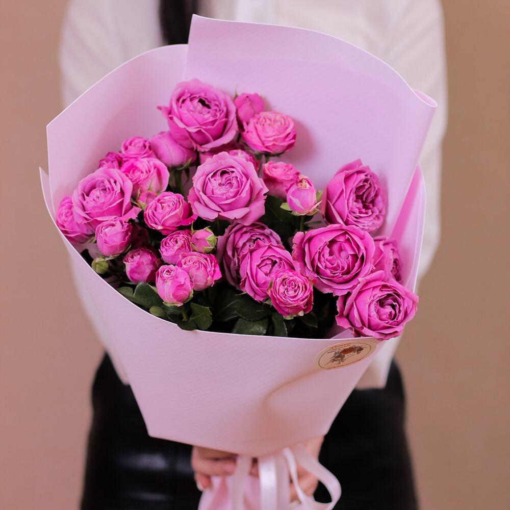 Букет из кустовых роз