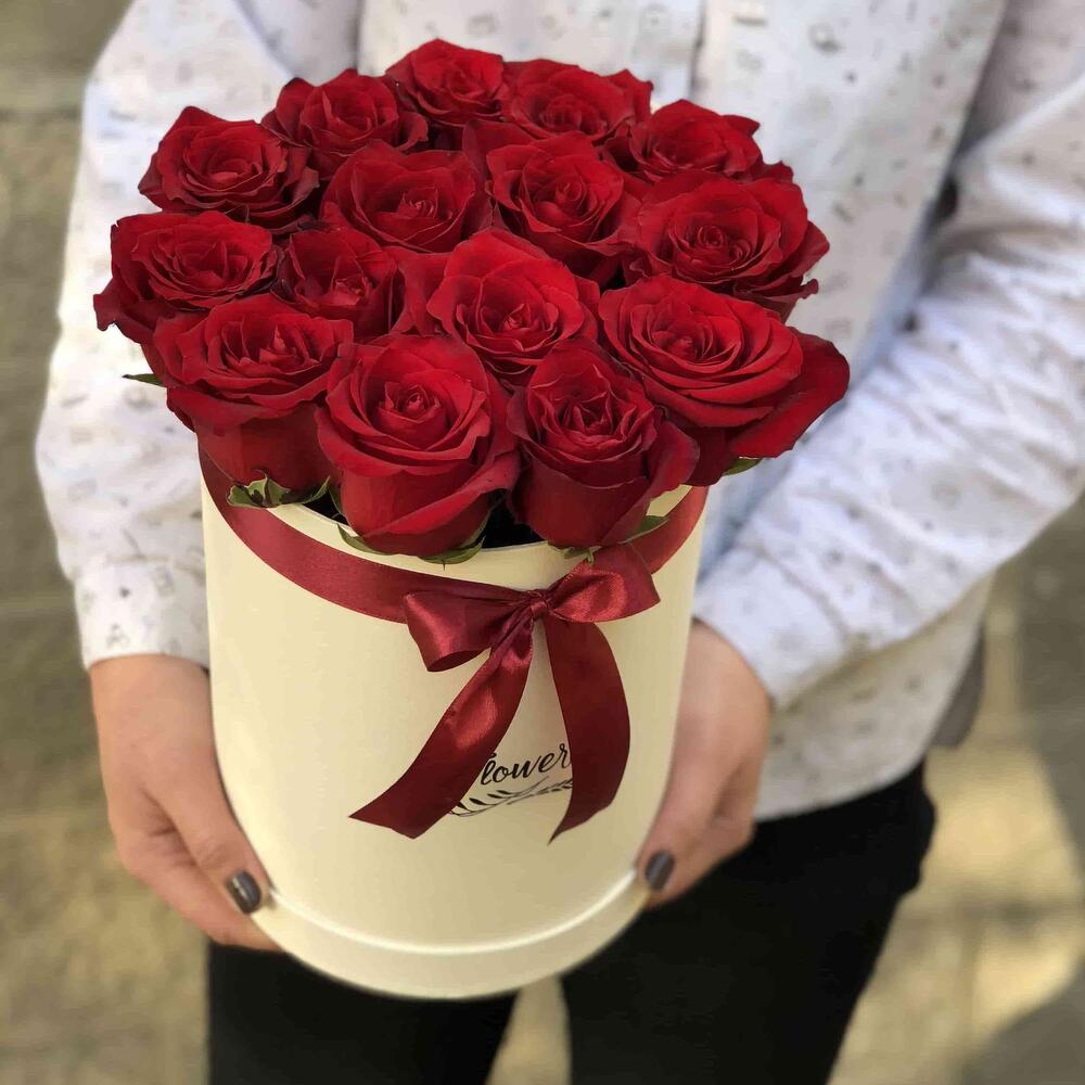 БУКЕТ КРАСНАЯ ШАПОЧКА